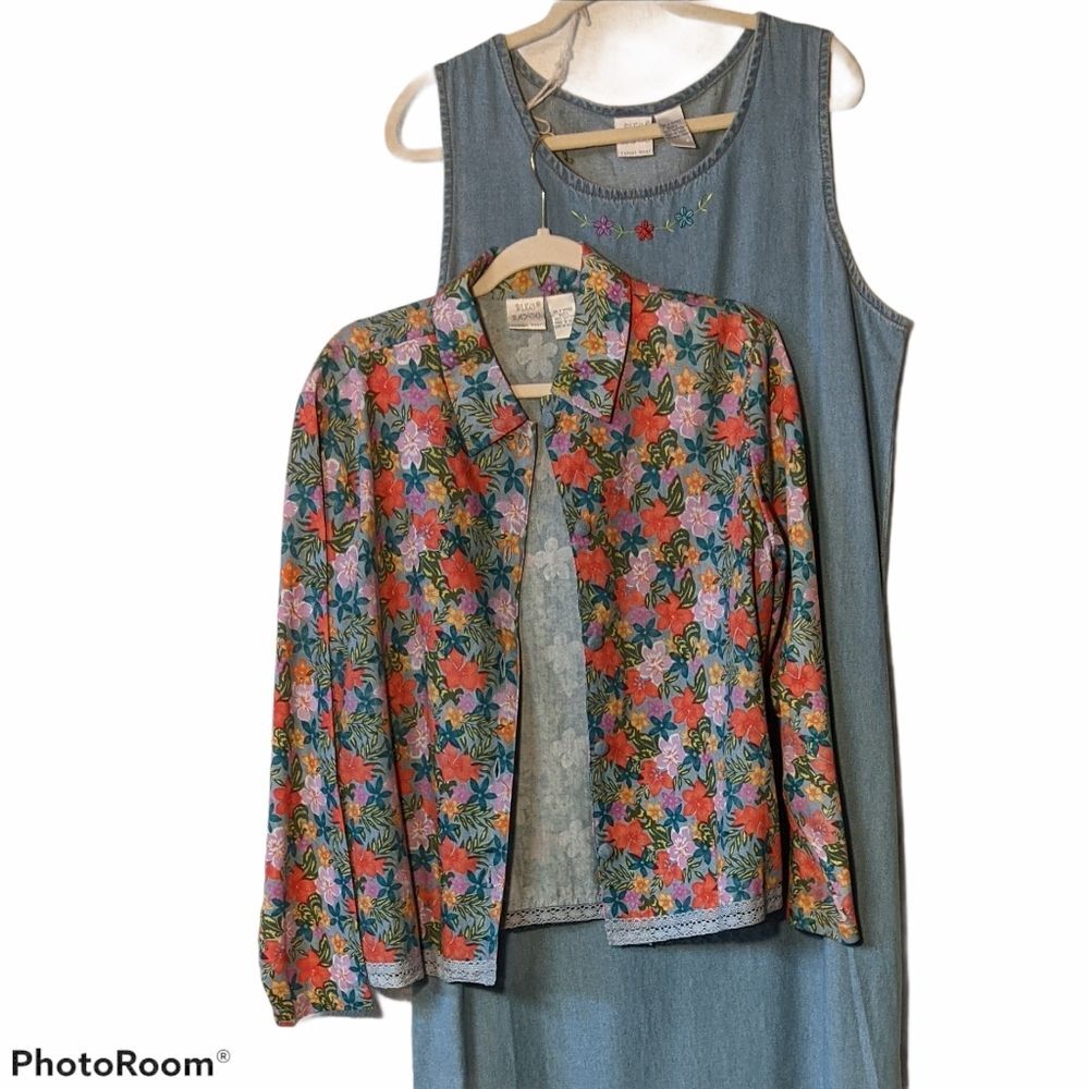 Bleu Bayou 2 PC jumper set size large vintage denim chambray embroidered modest